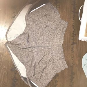 Lululemon hotty hot shorts-2.5 inch inseam